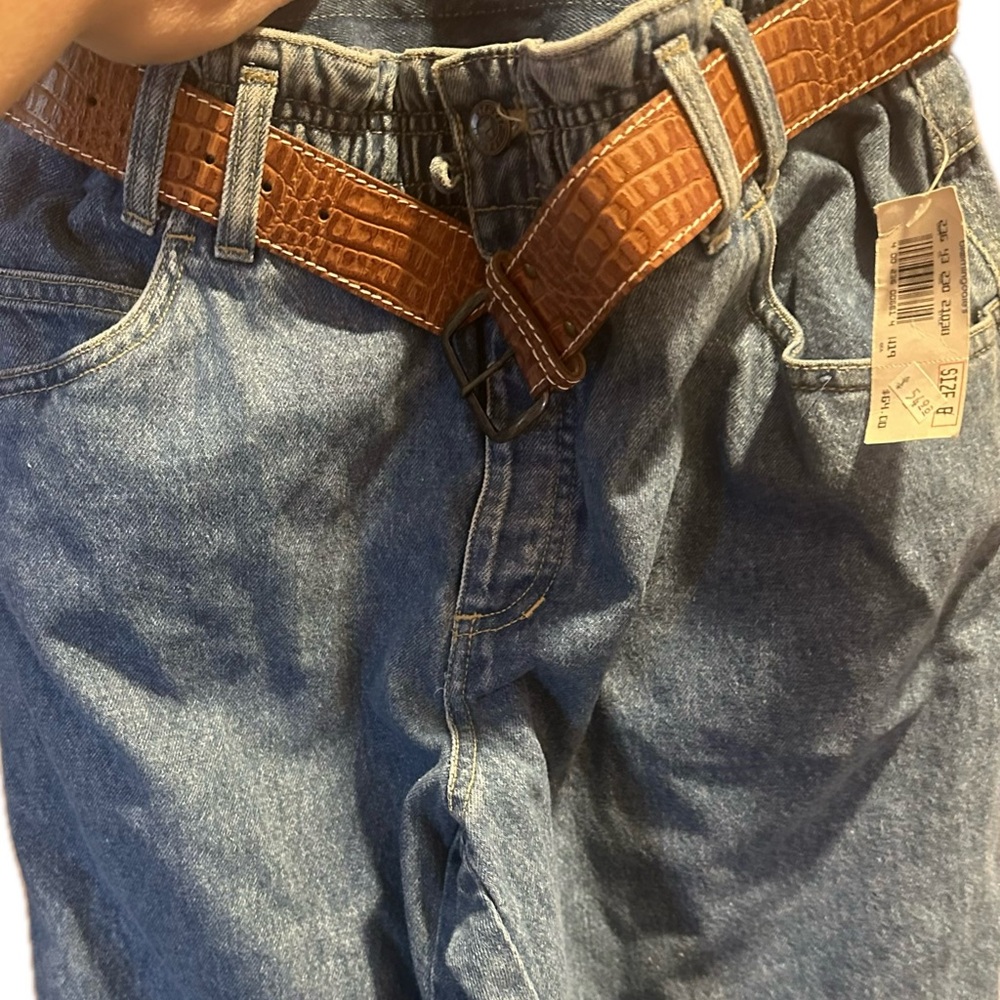 Sz 8 RARE Vintage 80s Lizwear jeans w/ belt NEW with Bloomingdale's tag